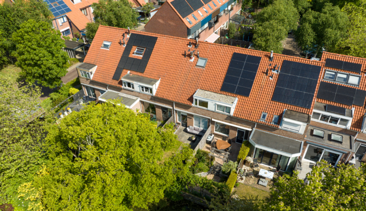 Te koop - tussenwoning - Naaldwijk